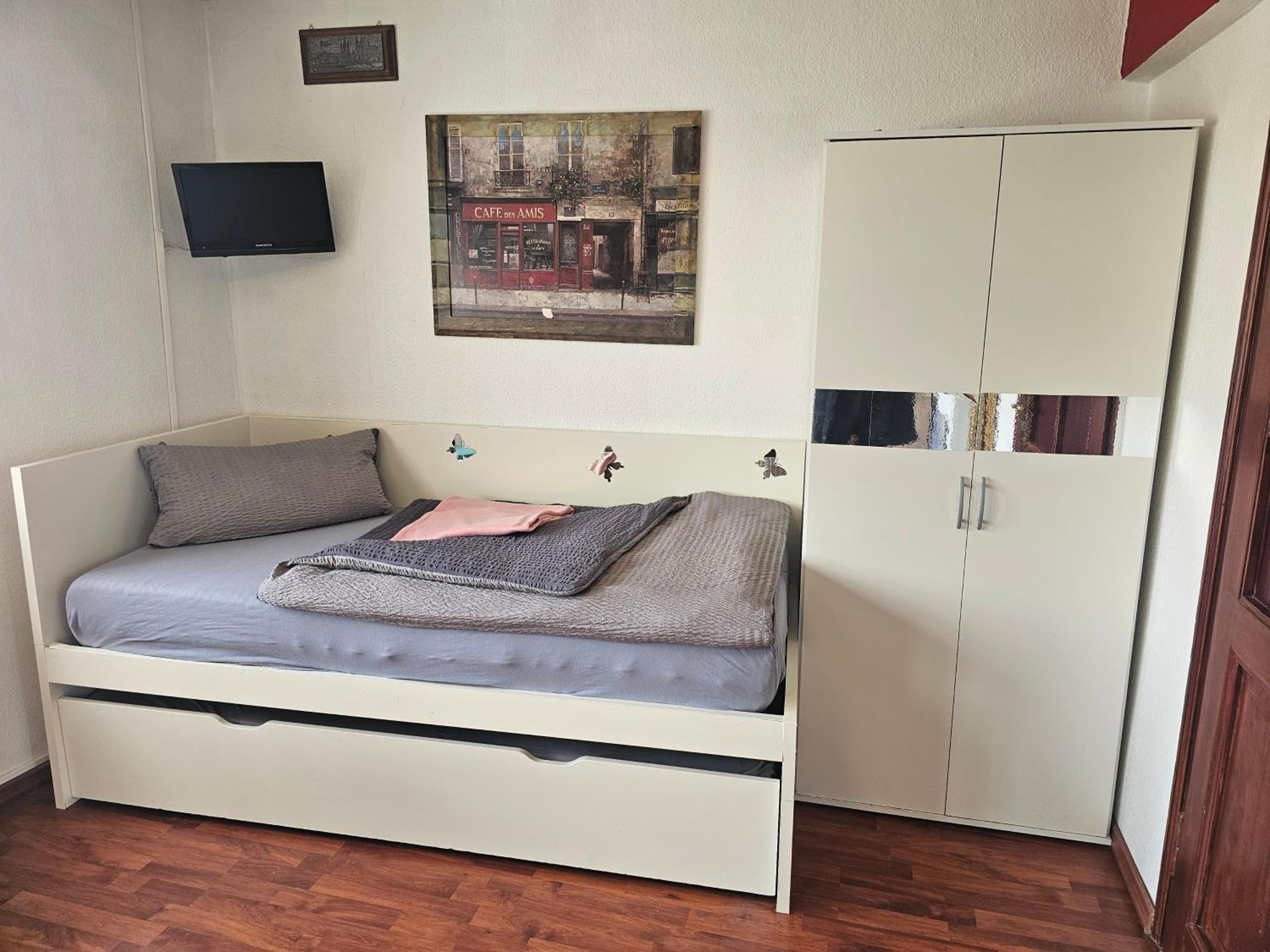 Aparthotel Haus Enteresan Kolonia Zewnętrze zdjęcie