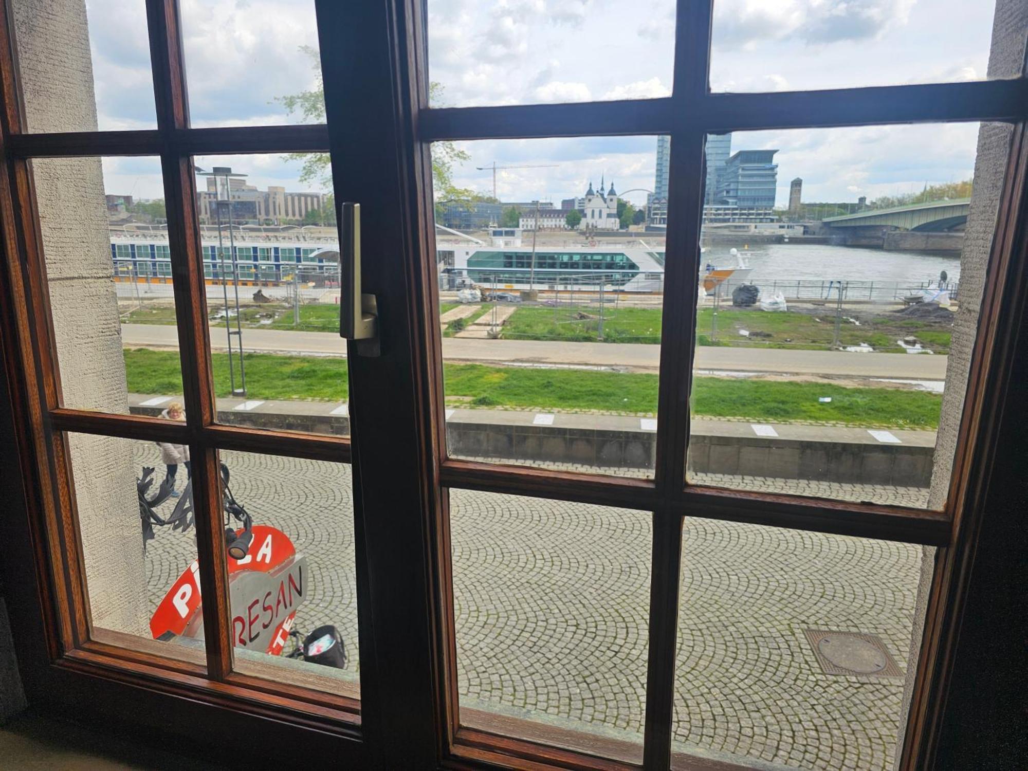 Aparthotel Haus Enteresan Kolonia Zewnętrze zdjęcie