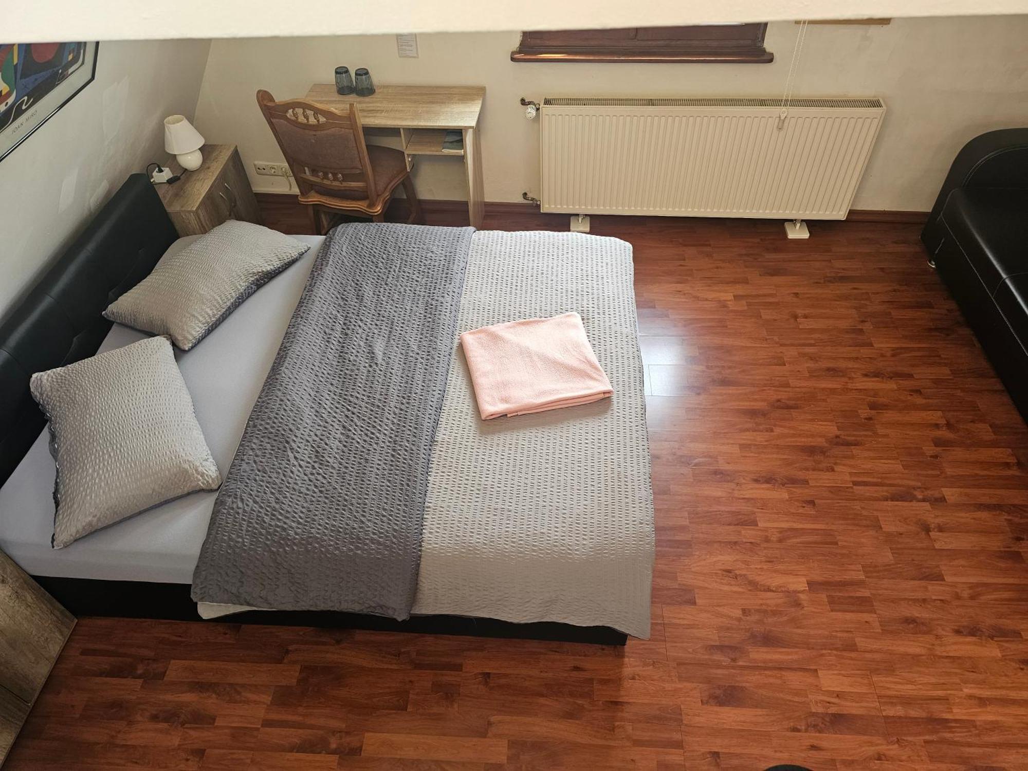 Aparthotel Haus Enteresan Kolonia Zewnętrze zdjęcie